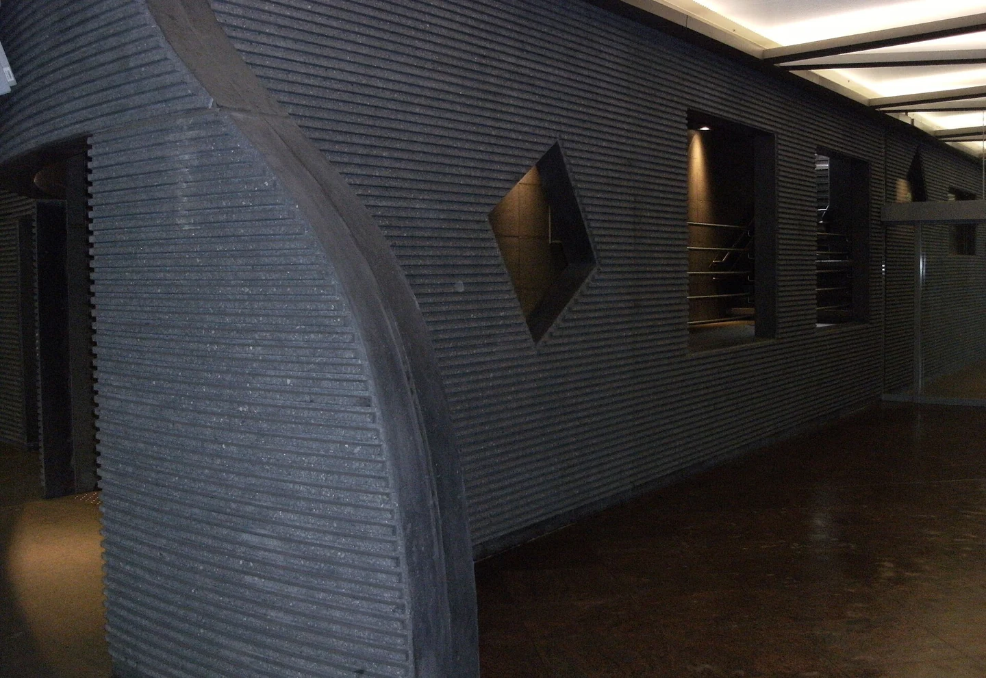 Smooth microcement-style wall finish